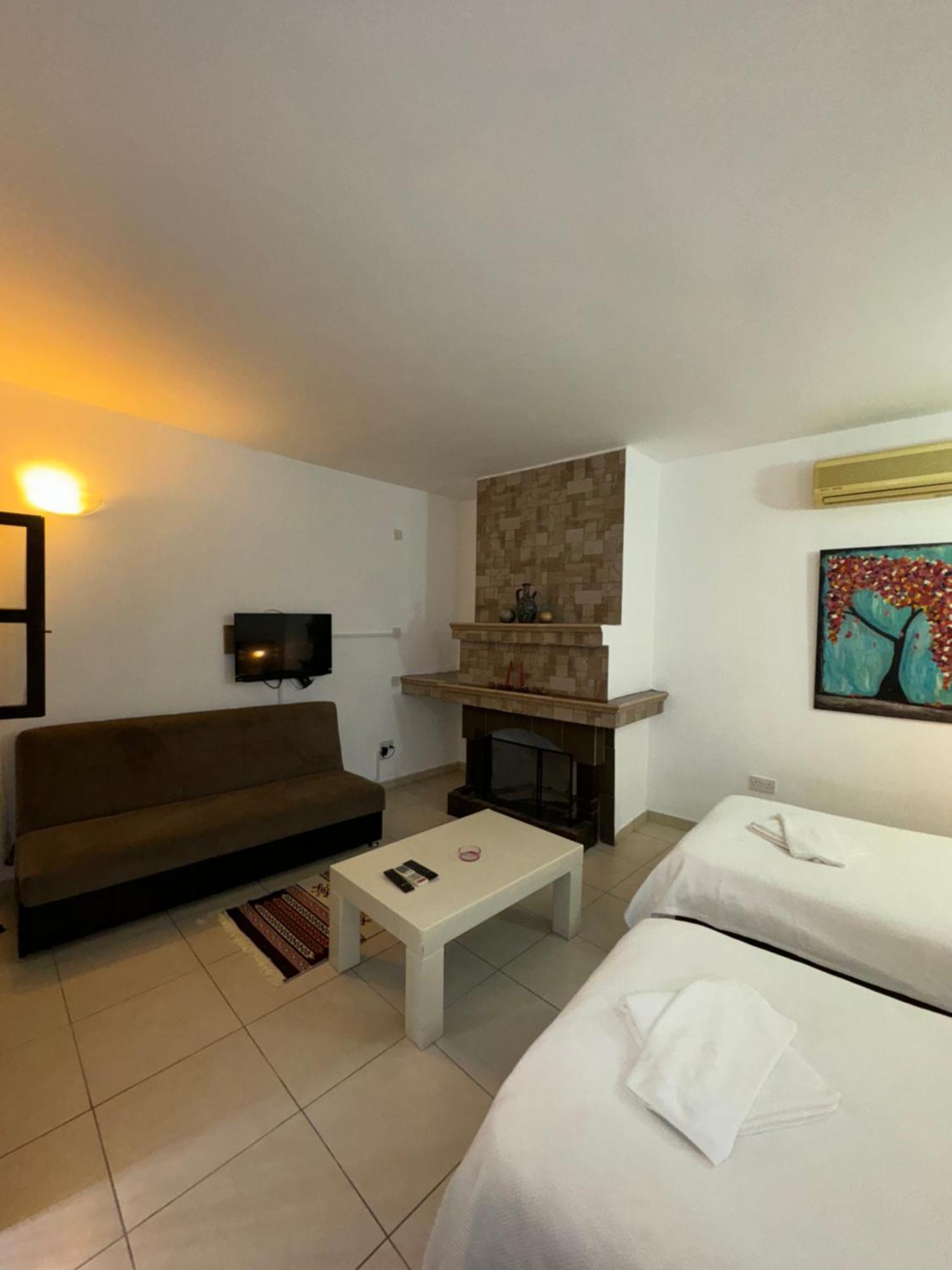 Betul Guest House Famagusta  Exterior foto